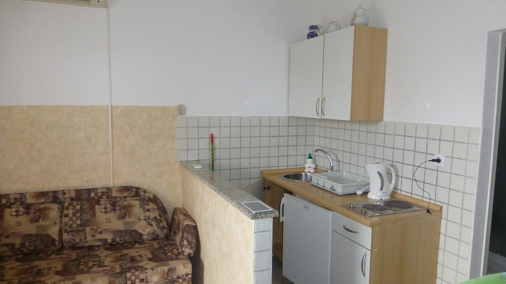 Apartments Tanja & Boris Baška Zimmer foto