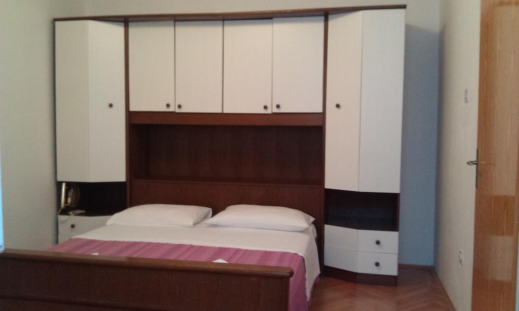 Apartments Tanja & Boris Baška Zimmer foto